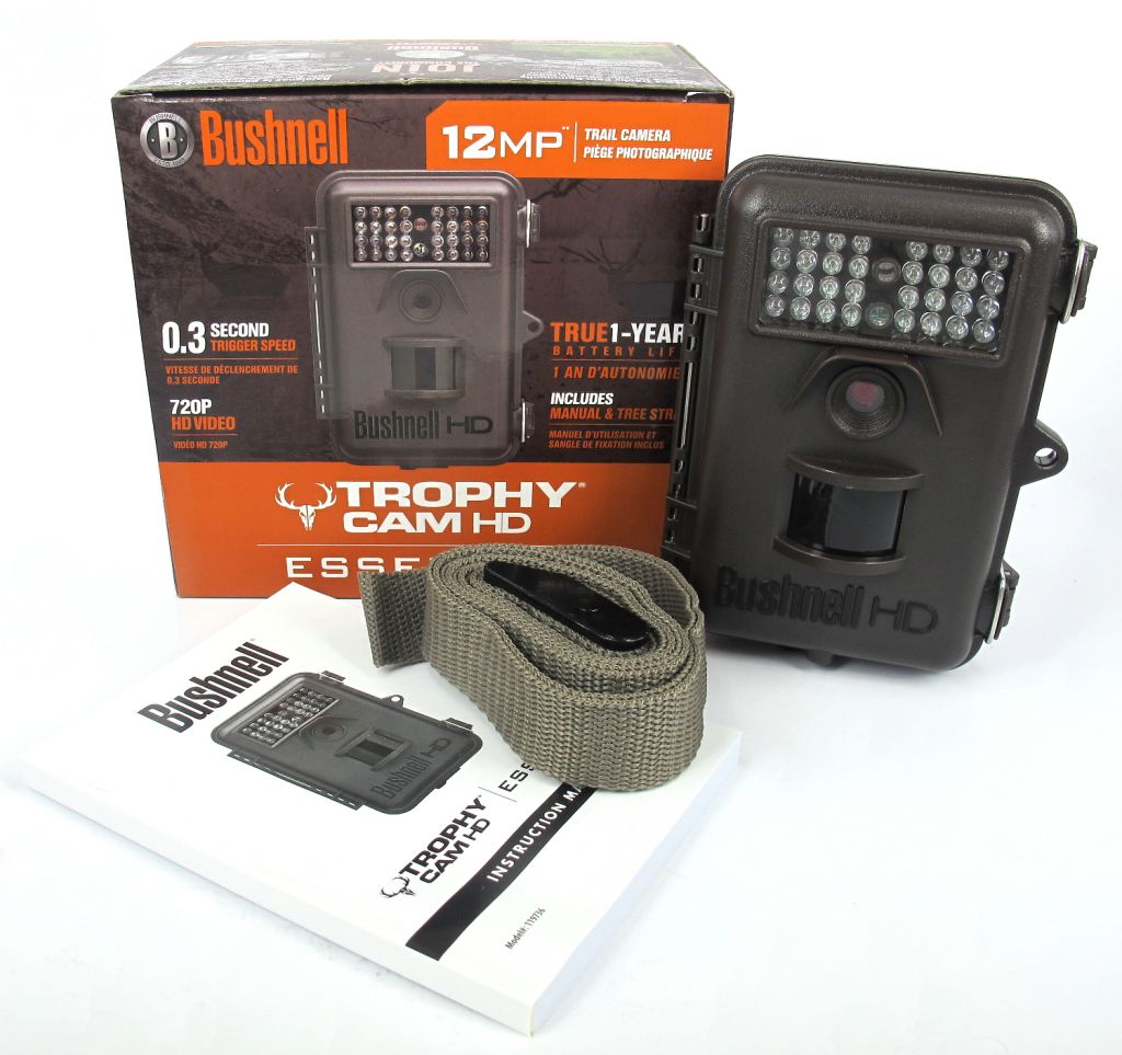 Камера Bushnell Trophy Cam HD Essential, 3,5-12 Мп Камера Bushnell Trophy Cam HD Essential, 3,5-12 Мп 119736