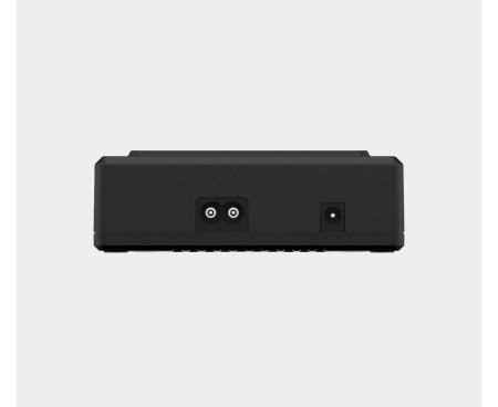 Зарядное устройство Armytek Uni C4 универсальное на 4 аккумулятора купить в интернет-магазине ХантингАрт